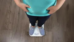 Proč se vám nezmenšuje břicho, i když váha ukazuje, že jste zhubli?