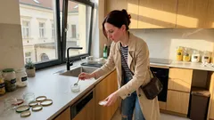 Švábi v kuchyni: jednoduchá návnada z jedlé sody a cukru a pár změn, které rozhodují